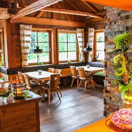 ホテル Lauterbad フロイデンシュタット