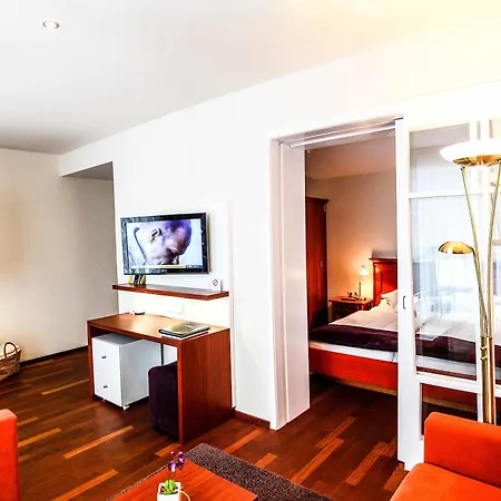 Szálloda Lauterbad 4*
