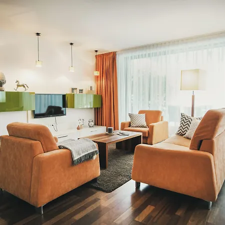 Lauterbad Szálloda 4*